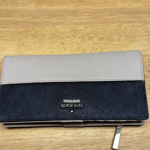 Kate Spade Two-Tone Black and Cream Wallet
